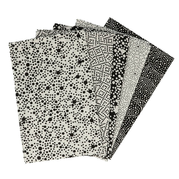 Lot de 5 Fat Quarter de couleurs coordonnées - 100% coton - noir et blanc  (prix pour le set)