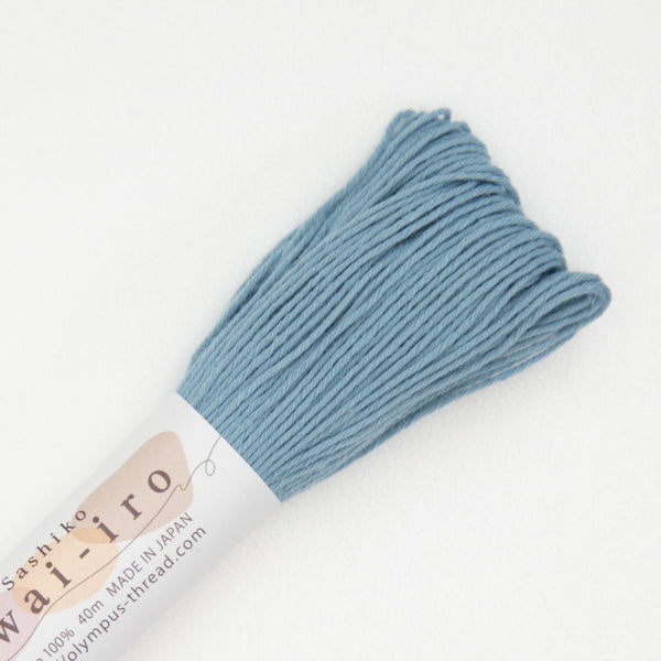 Fil sashiko awa iro / pastel Smoky blue A9 de marque Olympus - 40m (prix à la pièce)