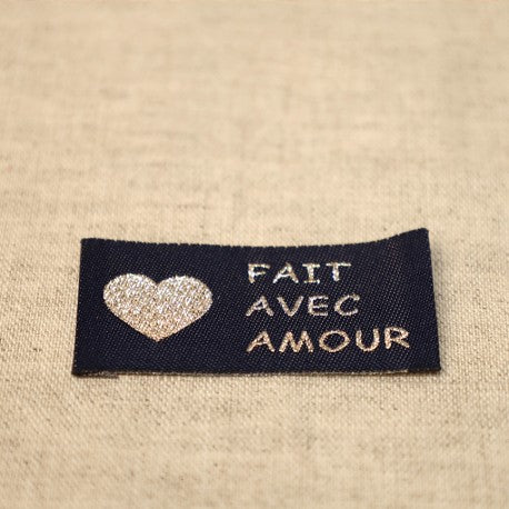 Lot de 10 étiquettes "Fait avec amour argenté"  (prix pour le sachet de 10)