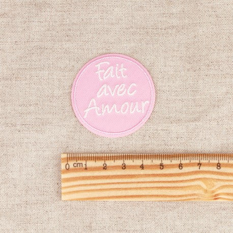 Patch thermocollant Fait avec amour rose - (prix à la pièce)